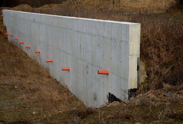 Cost of Hillside Drainage Installation in Maryville
